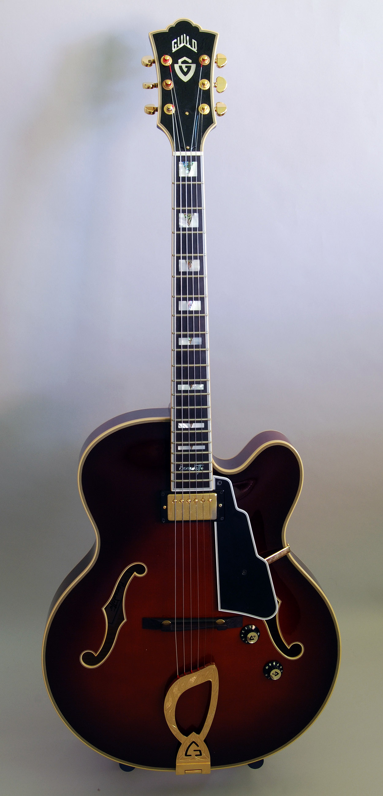 Guild Benedetto Stuart X-700 Guitar For Sale