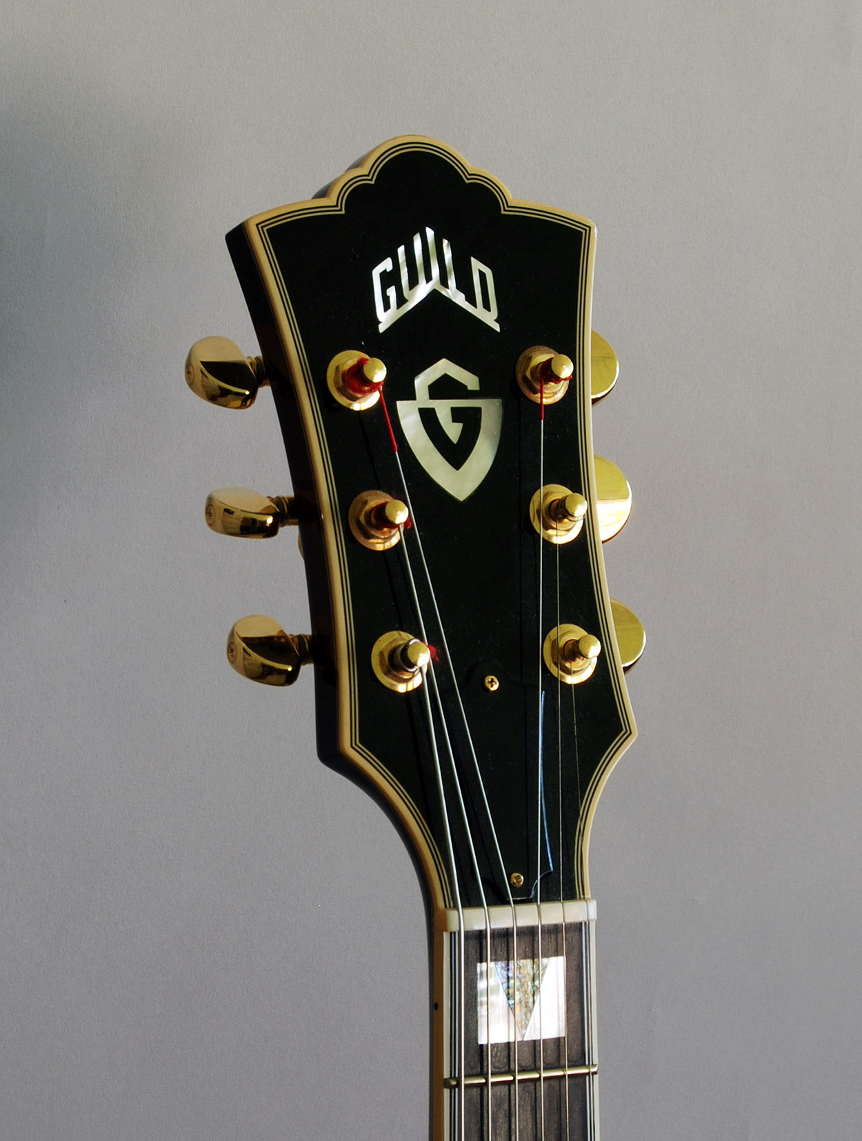 Guild Benedetto Stuart X-700 Guitar For Sale